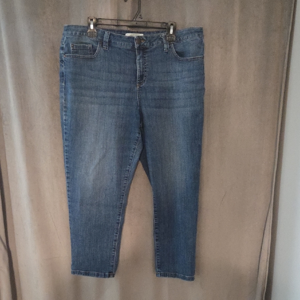 Cleo Size 16 Classic Blue Cropped/Ankle Jeans